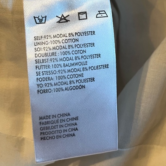 Backyard Roses Bailey Hook Top in white - Picture 7 of 8